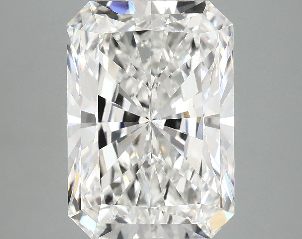 IGI Radiant 4.09ct E VVS2 - Loose Lab Diamond: IGI Radiant 4.09ct E VVS2 - Loose Lab Diamond Item Specifics: Source: This Is A Real Diamond Grown In A Lab Not Mined. Carat: 4.09 Cut: - Color: E Clarity: VVS2 Polish: EX Symmetry: EX Measurements: