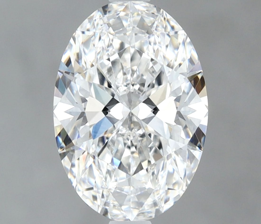 Oval 1.37ct D VVS2 - Loose Lab Diamond: Oval 1.37ct D VVS2 - Loose Lab Diamond Item Specifics: Source: This Is A Real Diamond Grown In A Lab Not Mined. Carat: 1.37 Cut: - Color: D Clarity: VVS2 Polish: EX Symmetry: EX Measurements: 9.01L X 