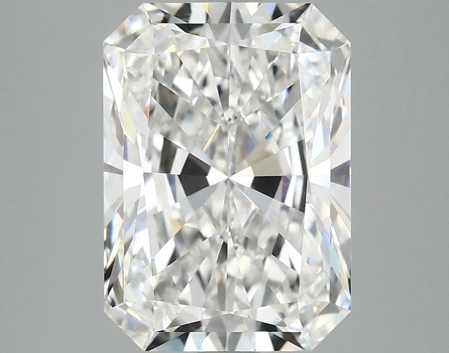 IGI Radiant 3.08ct E VVS2 - Loose Lab Diamond: IGI Radiant 3.08ct E VVS2 - Loose Lab Diamond Item Specifics: Source: This Is A Real Diamond Grown In A Lab Not Mined. Carat: 3.08 Cut: - Color: E Clarity: VVS2 Polish: EX Symmetry: EX Measurements: 1