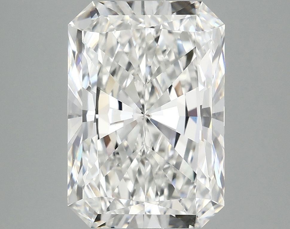 IGI Radiant 4.02ct E VVS2 - Loose Lab Diamond: IGI Radiant 4.02ct E VVS2 - Loose Lab Diamond Item Specifics: Source: This Is A Real Diamond Grown In A Lab Not Mined. Carat: 4.02 Cut: - Color: E Clarity: VVS2 Polish: EX Symmetry: EX Measurements: 1
