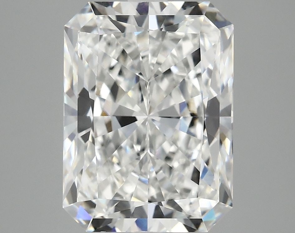IGI Radiant 4.05ct E VVS2 - Loose Lab Diamond: IGI Radiant 4.05ct E VVS2 - Loose Lab Diamond Item Specifics: Source: This Is A Real Diamond Grown In A Lab Not Mined. Carat: 4.05 Cut: - Color: E Clarity: VVS2 Polish: EX Symmetry: EX Measurements: 1