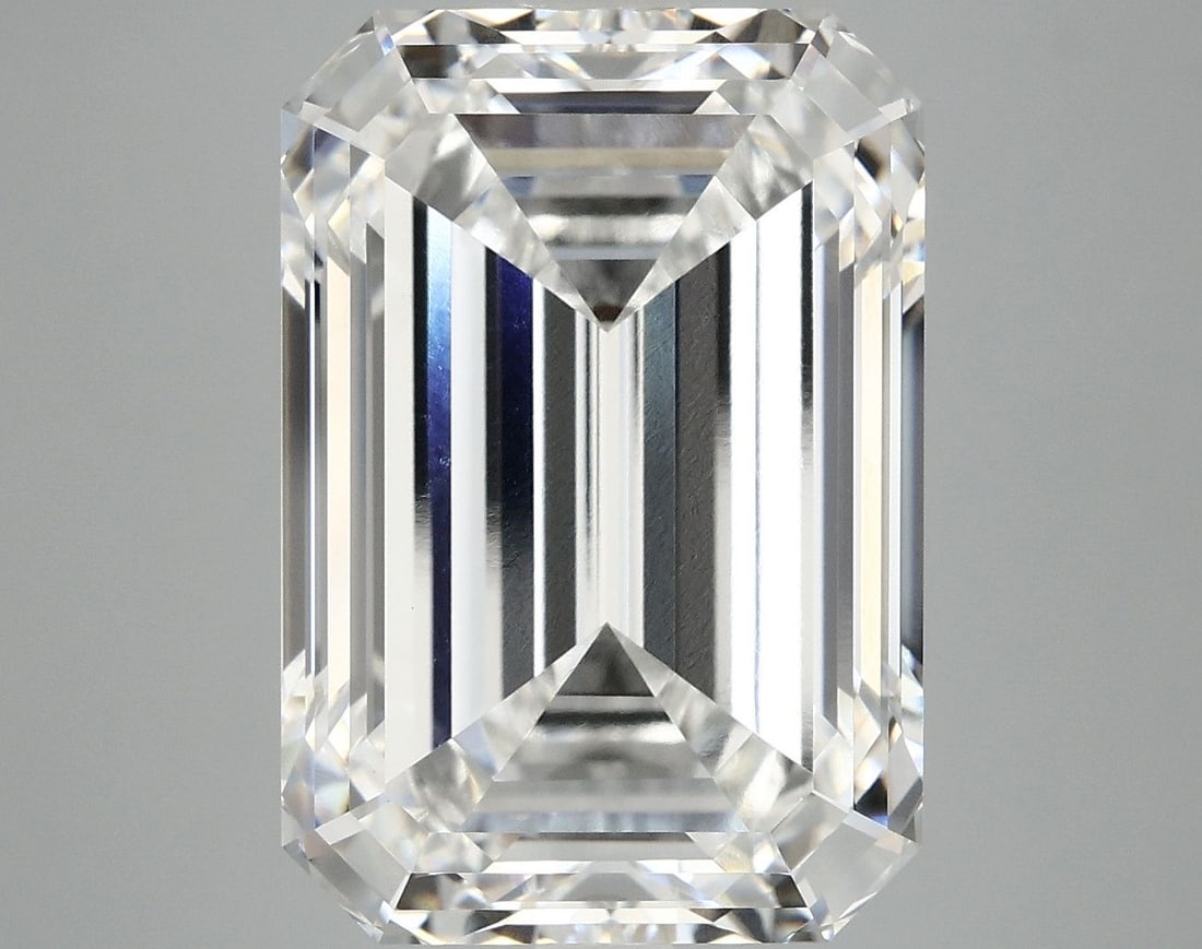 IGI Emerald 10.65ct F VVS2 - Loose Lab Diamond: IGI Emerald 10.65ct F VVS2 - Loose Lab Diamond Item Specifics: Source: This Is A Real Diamond Grown In A Lab Not Mined. Carat: 10.65 Cut: - Color: F Clarity: VVS2 Polish: EX Symmetry: EX Measurements:
