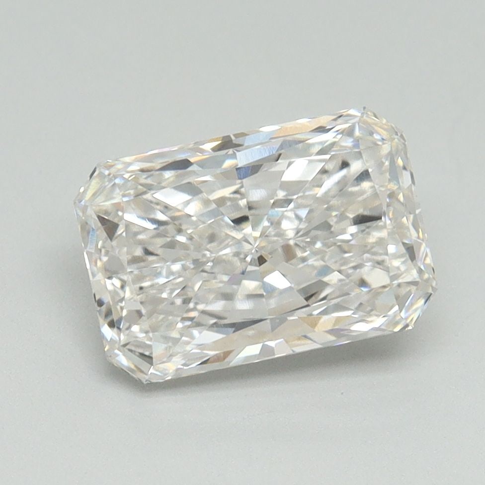 IGI Radiant 2.02ct E VVS2 - Loose Lab Diamond: IGI Radiant 2.02ct E VVS2 - Loose Lab Diamond Item Specifics: Source: This Is A Real Diamond Grown In A Lab Not Mined. Carat: 2.02 Cut: - Color: E Clarity: VVS2 Polish: EX Symmetry: EX Measurements: 9