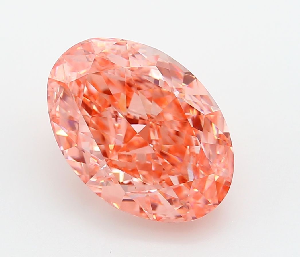 IGI Oval 5.02ct Fancy Vivid Pink VVS2 - Loose Lab Diamond: IGI Oval 5.02ct Fancy Vivid Pink VVS2 - Loose Lab Diamond Item Specifics: Source: This Is A Real Diamond Grown In A Lab Not Mined. Carat: 5.02 Cut: - Color: Fancy Vivid Pink Clarity: VVS2 Polish: EX S