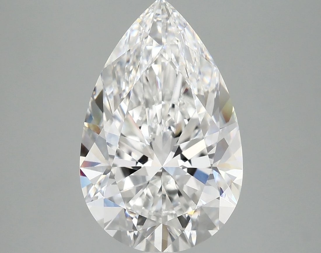 IGI Pear 4.45ct E VVS2 - Loose Lab Diamond: IGI Pear 4.45ct E VVS2 - Loose Lab Diamond Item Specifics: Source: This Is A Real Diamond Grown In A Lab Not Mined. Carat: 4.45 Cut: - Color: E Clarity: VVS2 Polish: EX Symmetry: EX Measurements: 14.2