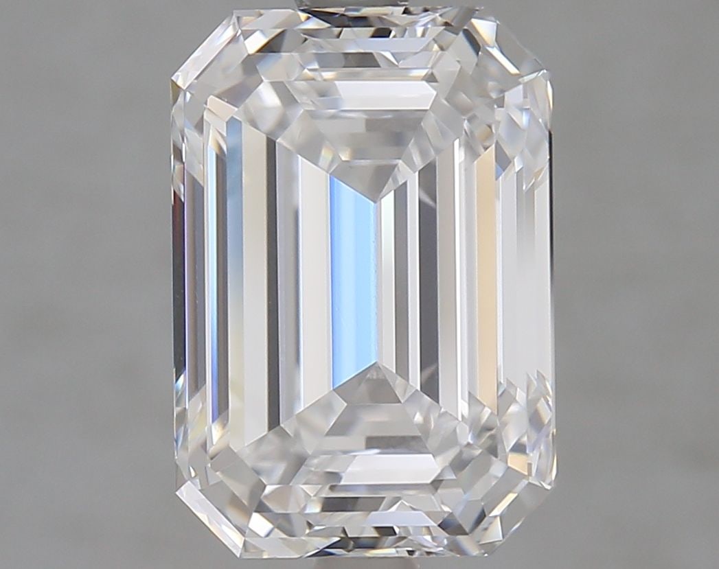 GIA Emerald 4.01ct D VVS1 - Loose Lab Diamond: GIA Emerald 4.01ct D VVS1 - Loose Lab Diamond Item Specifics: Source: This Is A Real Diamond Grown In A Lab Not Mined. Carat: 4.01 Cut: - Color: D Clarity: VVS1 Polish: EX Symmetry: EX Measurements: 1