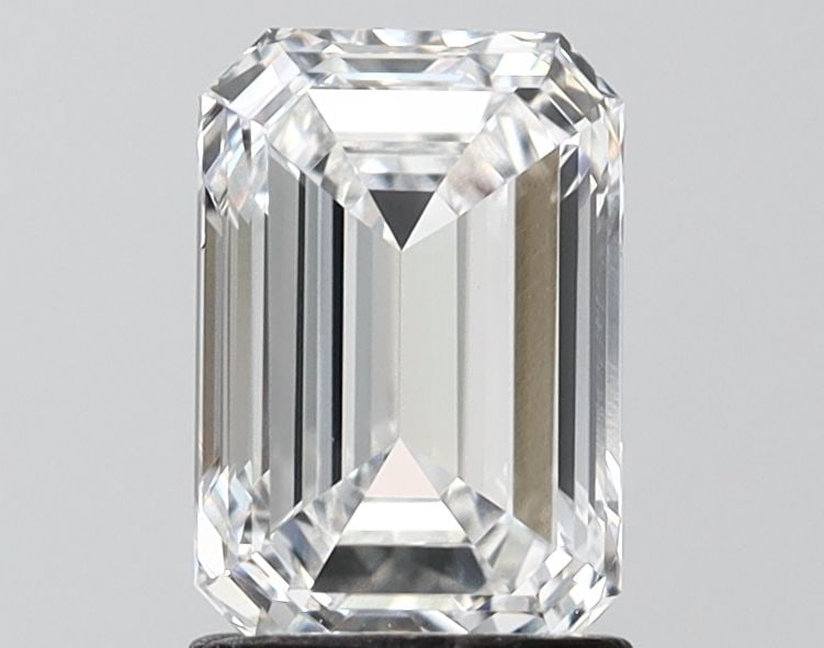IGI Emerald 1.75ct D VVS1 - Loose Lab Diamond: IGI Emerald 1.75ct D VVS1 - Loose Lab Diamond Item Specifics: Source: This Is A Real Diamond Grown In A Lab Not Mined. Carat: 1.75 Cut: - Color: D Clarity: VVS1 Polish: EX Symmetry: EX Measurements: 8