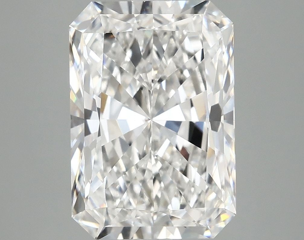 IGI Radiant 4.06ct E VVS2 - Loose Lab Diamond: IGI Radiant 4.06ct E VVS2 - Loose Lab Diamond Item Specifics: Source: This Is A Real Diamond Grown In A Lab Not Mined. Carat: 4.06 Cut: - Color: E Clarity: VVS2 Polish: EX Symmetry: EX Measurements: 1