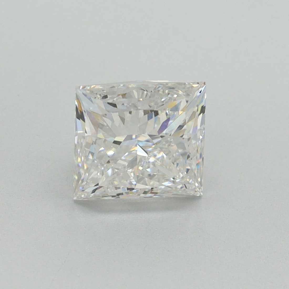 IGI Princess 1.92ct F VVS2 - Loose Lab Diamond: IGI Princess 1.92ct F VVS2 - Loose Lab Diamond Item Specifics: Source: This Is A Real Diamond Grown In A Lab Not Mined. Carat: 1.92 Cut: - Color: F Clarity: VVS2 Polish: EX Symmetry: EX Measurements: 