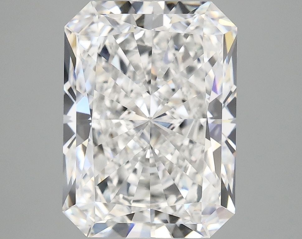 IGI Radiant 4.08ct E VVS2 - Loose Lab Diamond: IGI Radiant 4.08ct E VVS2 - Loose Lab Diamond Item Specifics: Source: This Is A Real Diamond Grown In A Lab Not Mined. Carat: 4.08 Cut: - Color: E Clarity: VVS2 Polish: EX Symmetry: EX Measurements: 1