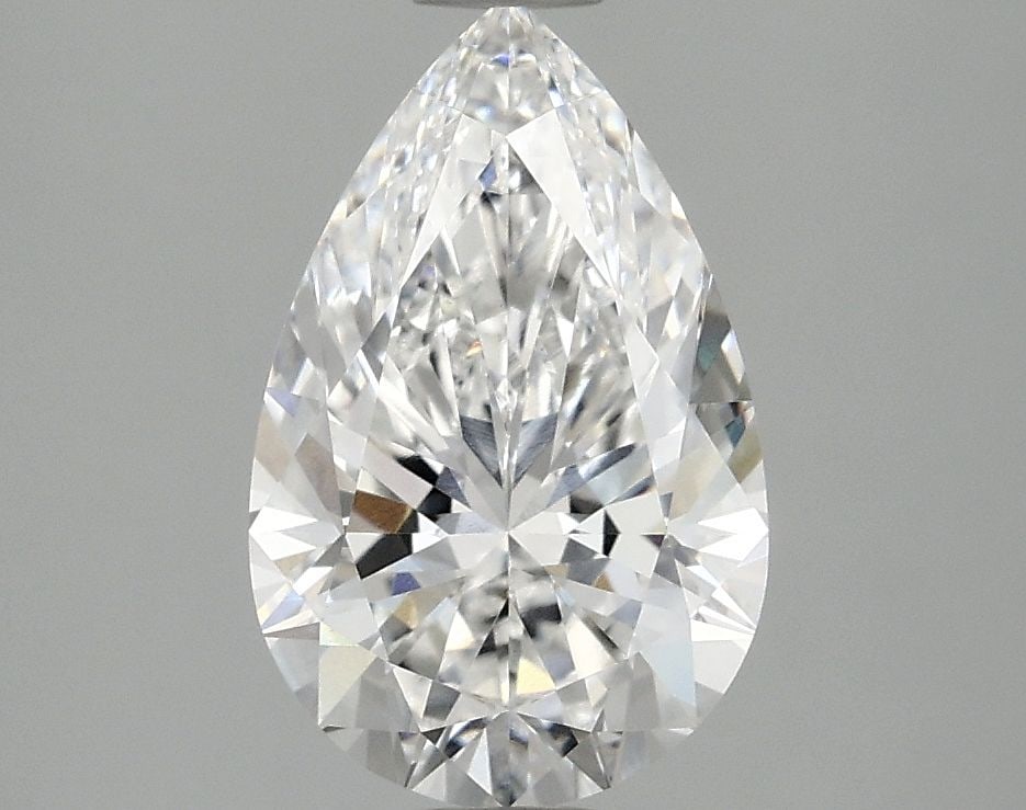 IGI Pear 2.1ct E VVS2 - Loose Lab Diamond: IGI Pear 2.1ct E VVS2 - Loose Lab Diamond Item Specifics: Source: This Is A Real Diamond Grown In A Lab Not Mined. Carat: 2.1 Cut: - Color: E Clarity: VVS2 Polish: EX Symmetry: EX Measurements: