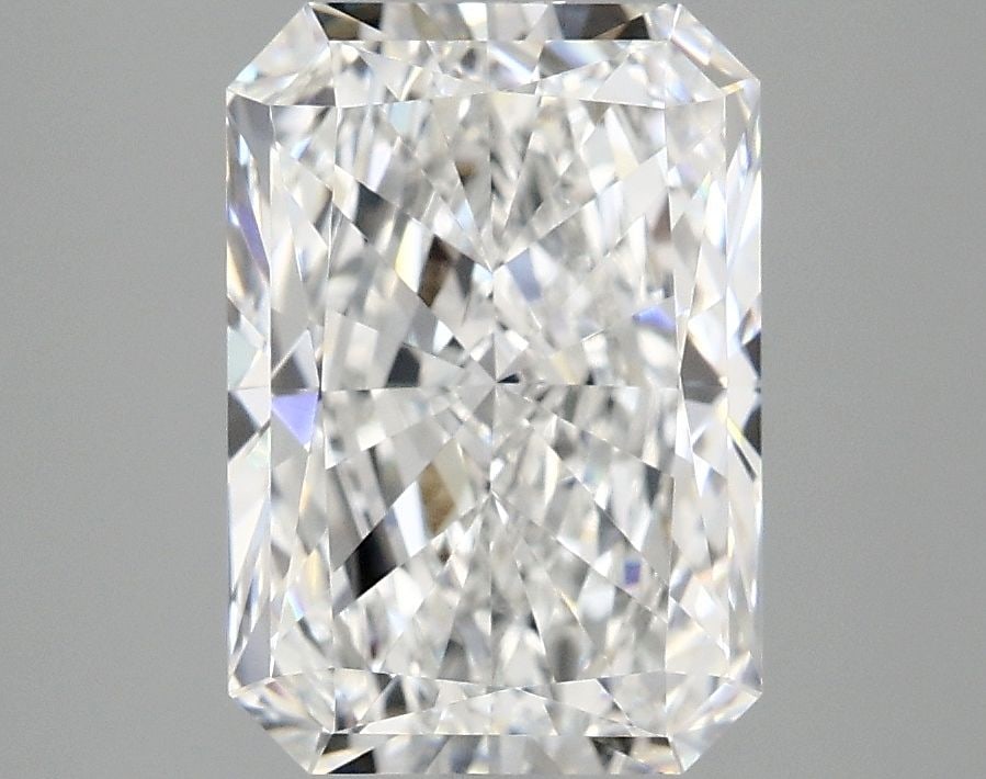 IGI Radiant 2.98ct E VVS2 - Loose Lab Diamond: IGI Radiant 2.98ct E VVS2 - Loose Lab Diamond Item Specifics: Source: This Is A Real Diamond Grown In A Lab Not Mined. Carat: 2.98 Cut: - Color: E Clarity: VVS2 Polish: EX Symmetry: EX Measurements: 1