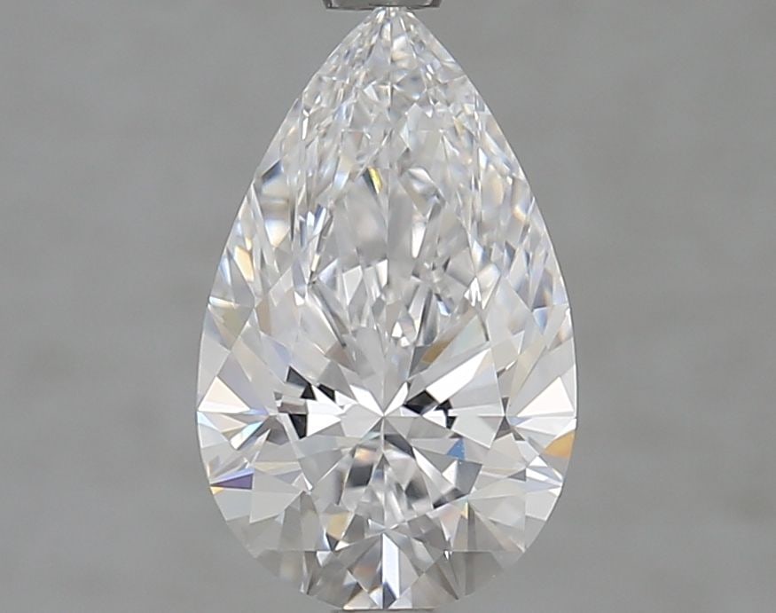 GIA Pear 2.0ct D VVS2 - Loose Lab Diamond: GIA Pear 2.0ct D VVS2 - Loose Lab Diamond Item Specifics: Source: This Is A Real Diamond Grown In A Lab Not Mined. Carat: 2.0 Cut: - Color: D Clarity: VVS2 Polish: EX Symmetry: VG Measurements: 11.38L