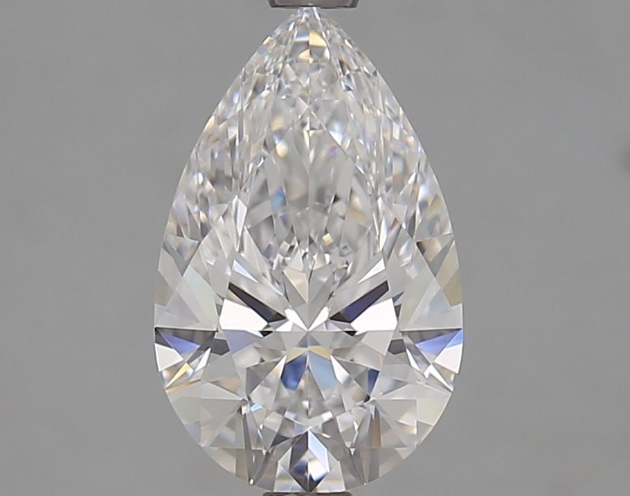 GIA Pear 2.21ct D VVS2 - Loose Lab Diamond: GIA Pear 2.21ct D VVS2 - Loose Lab Diamond Item Specifics: Source: This Is A Real Diamond Grown In A Lab Not Mined. Carat: 2.21 Cut: - Color: D Clarity: VVS2 Polish: VG Symmetry: EX Measurements: 11.6