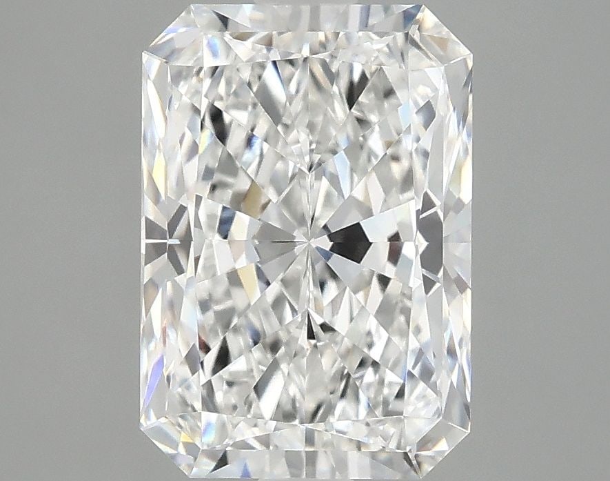 IGI Radiant 3.07ct E VVS2 - Loose Lab Diamond: IGI Radiant 3.07ct E VVS2 - Loose Lab Diamond Item Specifics: Source: This Is A Real Diamond Grown In A Lab Not Mined. Carat: 3.07 Cut: - Color: E Clarity: VVS2 Polish: EX Symmetry: EX Measurements: