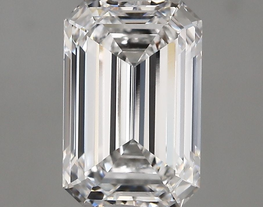IGI Emerald 2.96ct D VVS2 - Loose Lab Diamond: IGI Emerald 2.96ct D VVS2 - Loose Lab Diamond Item Specifics: Source: This Is A Real Diamond Grown In A Lab Not Mined. Carat: 2.96 Cut: - Color: D Clarity: VVS2 Polish: EX Symmetry: EX Measurements: 1
