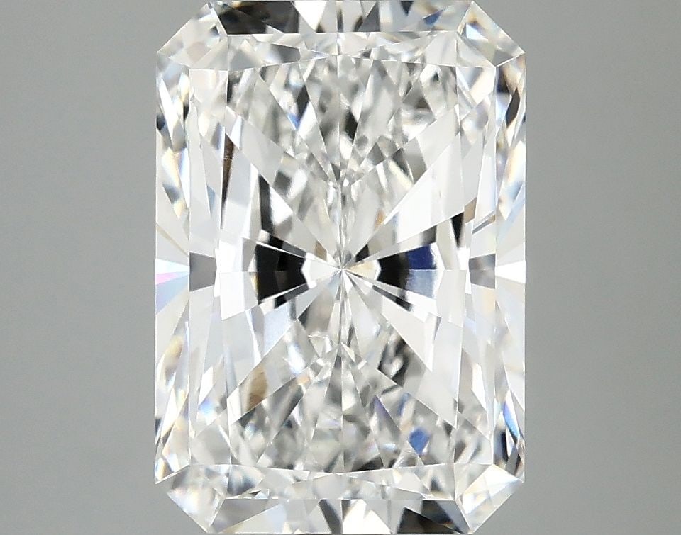 IGI Radiant 4.09ct E VVS2 - Loose Lab Diamond: IGI Radiant 4.09ct E VVS2 - Loose Lab Diamond Item Specifics: Source: This Is A Real Diamond Grown In A Lab Not Mined. Carat: 4.09 Cut: - Color: E Clarity: VVS2 Polish: EX Symmetry: EX Measurements: 1