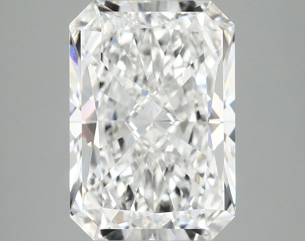 IGI Radiant 4.06ct E VVS2 - Loose Lab Diamond: IGI Radiant 4.06ct E VVS2 - Loose Lab Diamond Item Specifics: Source: This Is A Real Diamond Grown In A Lab Not Mined. Carat: 4.06 Cut: - Color: E Clarity: VVS2 Polish: EX Symmetry: EX Measurements: 1