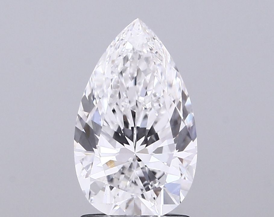IGI Pear 1.81ct E VVS2 - Loose Lab Diamond: IGI Pear 1.81ct E VVS2 - Loose Lab Diamond Item Specifics: Source: This Is A Real Diamond Grown In A Lab Not Mined. Carat: 1.81 Cut: - Color: E Clarity: VVS2 Polish: EX Symmetry: EX Measurements: 10.7