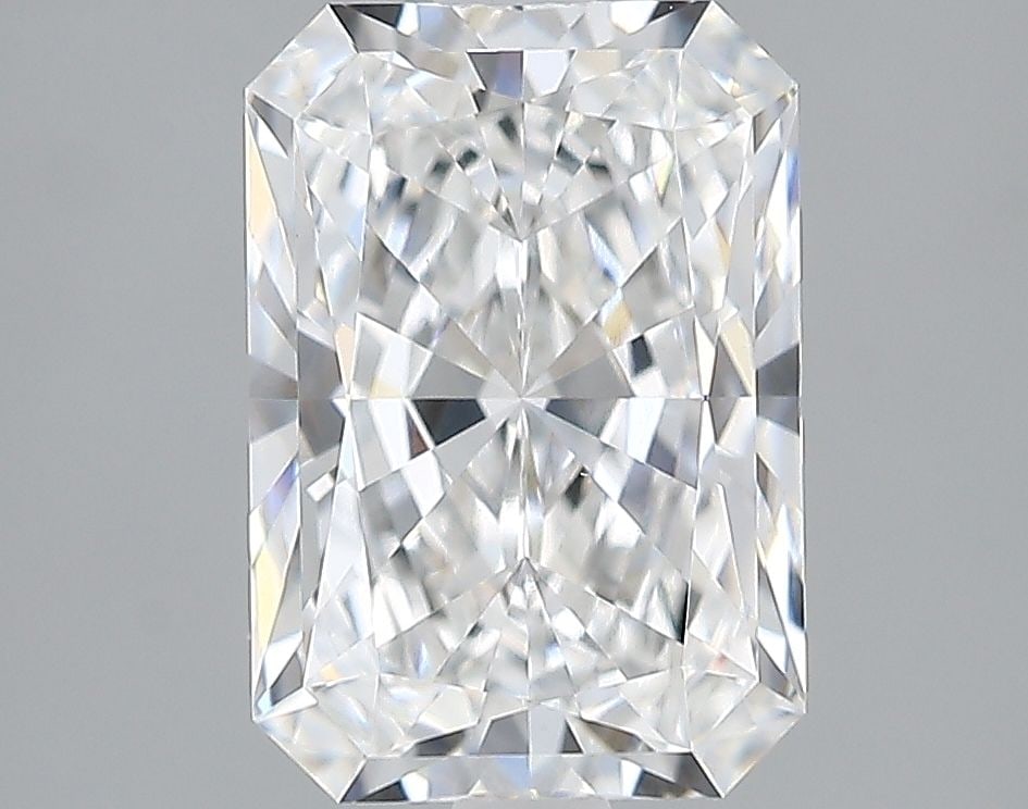 IGI Radiant 2.25ct E VVS2 - Loose Lab Diamond: IGI Radiant 2.25ct E VVS2 - Loose Lab Diamond Item Specifics: Source: This Is A Real Diamond Grown In A Lab Not Mined. Carat: 2.25 Cut: - Color: E Clarity: VVS2 Polish: EX Symmetry: EX Measurements: 9