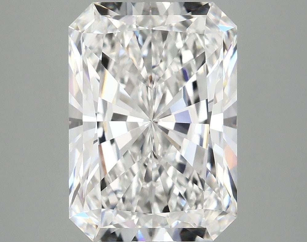 IGI Radiant 4.07ct E VVS1 - Loose Lab Diamond: IGI Radiant 4.07ct E VVS1 - Loose Lab Diamond Item Specifics: Source: This Is A Real Diamond Grown In A Lab Not Mined. Carat: 4.07 Cut: - Color: E Clarity: VVS1 Polish: EX Symmetry: EX Measurements: