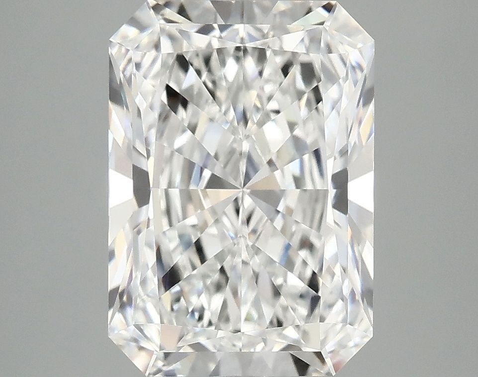 IGI Radiant 4.1ct E VVS2 - Loose Lab Diamond: IGI Radiant 4.1ct E VVS2 - Loose Lab Diamond Item Specifics: Source: This Is A Real Diamond Grown In A Lab Not Mined. Carat: 4.1 Cut: - Color: E Clarity: VVS2 Polish: EX Symmetry: EX Measurements: 11.