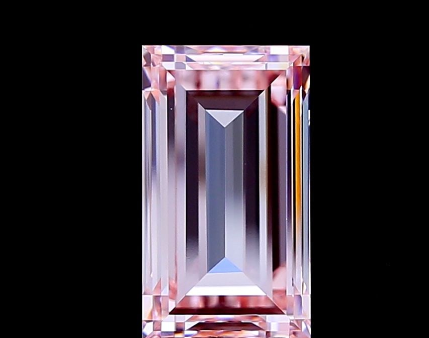 IGI Baguette 4.03ct Fancy Intense Pink VVS1 - Loose Lab Diamond: IGI Baguette 4.03ct Fancy Intense Pink VVS1 - Loose Lab Diamond Item Specifics: Source: This Is A Real Diamond Grown In A Lab Not Mined. Carat: 4.03 Cut: - Color: Fancy Intense Pink Clarity: VVS1 Poli
