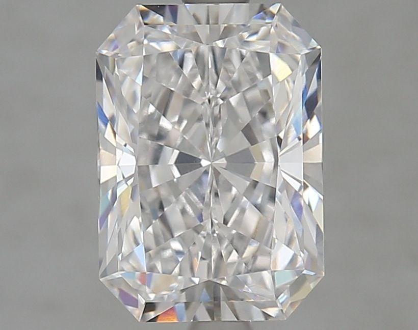 GIA Radiant 3.03ct D VVS2 - Loose Lab Diamond: GIA Radiant 3.03ct D VVS2 - Loose Lab Diamond Item Specifics: Source: This Is A Real Diamond Grown In A Lab Not Mined. Carat: 3.03 Cut: - Color: D Clarity: VVS2 Polish: EX Symmetry: EX Measurements: 1
