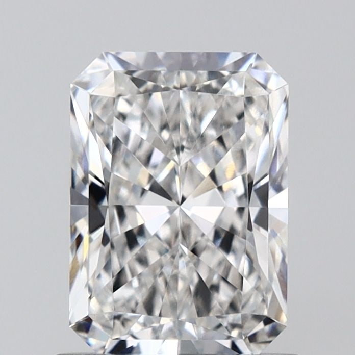 IGI Radiant 1.08ct E VVS1 - Loose Lab Diamond: IGI Radiant 1.08ct E VVS1 - Loose Lab Diamond Item Specifics: Source: This Is A Real Diamond Grown In A Lab Not Mined. Carat: 1.08 Cut: - Color: E Clarity: VVS1 Polish: EX Symmetry: EX Measurements: 7