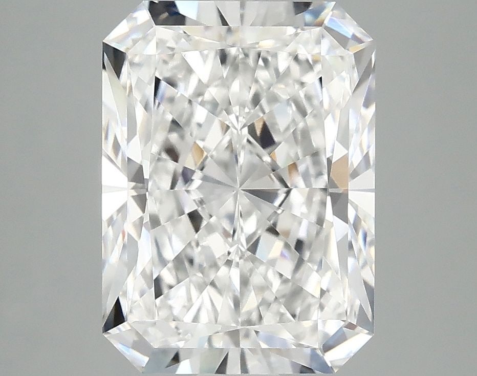 IGI Radiant 4.11ct E VVS2 - Loose Lab Diamond: IGI Radiant 4.11ct E VVS2 - Loose Lab Diamond Item Specifics: Source: This Is A Real Diamond Grown In A Lab Not Mined. Carat: 4.11 Cut: - Color: E Clarity: VVS2 Polish: EX Symmetry: EX Measurements: 1