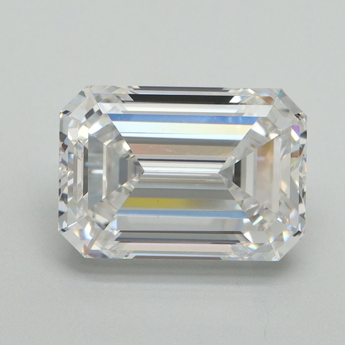 IGI Emerald 4.07ct D VVS2 - Loose Lab Diamond: IGI Emerald 4.07ct D VVS2 - Loose Lab Diamond Item Specifics: Source: This Is A Real Diamond Grown In A Lab Not Mined. Carat: 4.07 Cut: - Color: D Clarity: VVS2 Polish: EX Symmetry: EX Measurements: 1