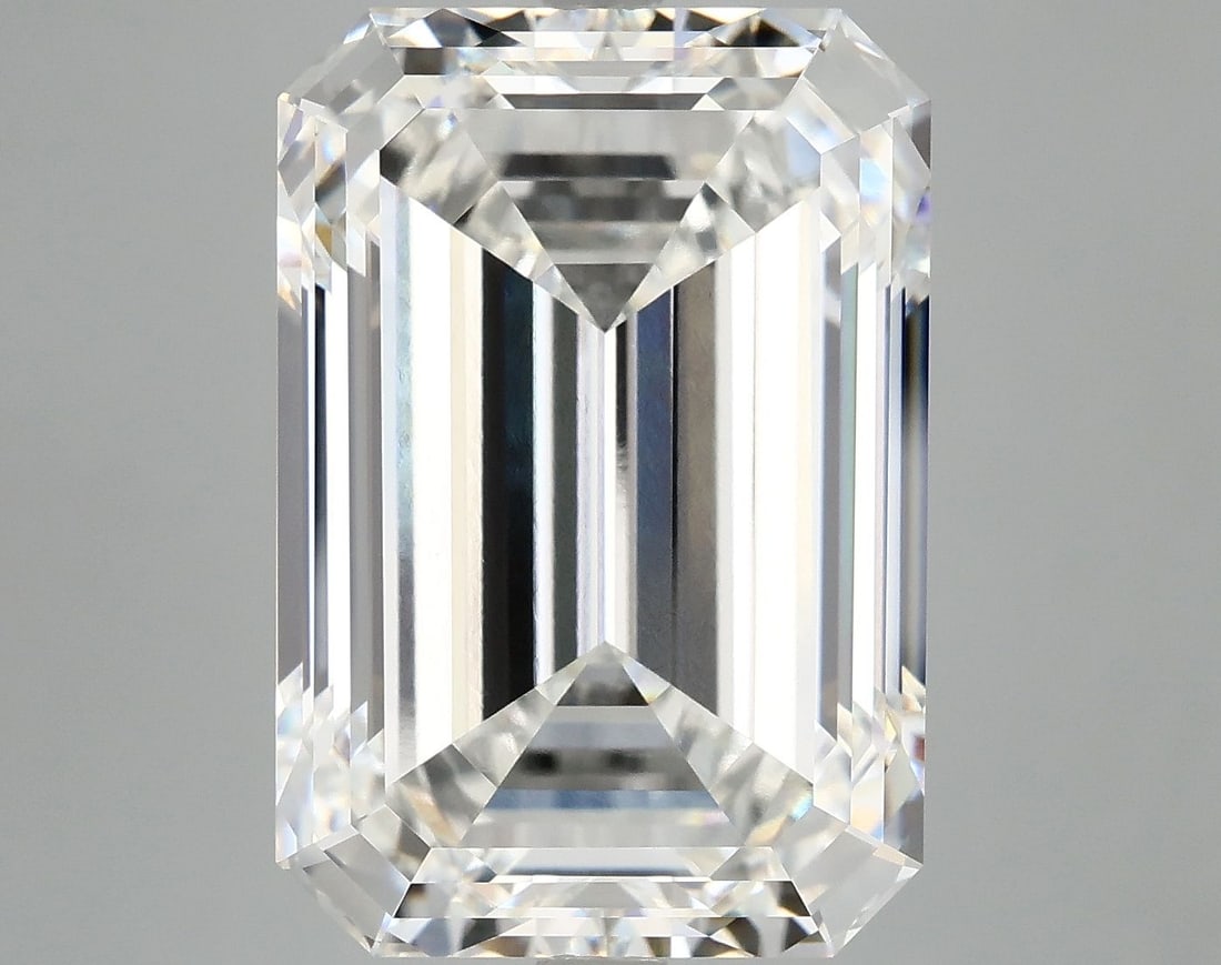 IGI Emerald 12.63ct F VVS2 - Loose Lab Diamond: IGI Emerald 12.63ct F VVS2 - Loose Lab Diamond Item Specifics: Source: This Is A Real Diamond Grown In A Lab Not Mined. Carat: 12.63 Cut: - Color: F Clarity: VVS2 Polish: EX Symmetry: EX Measurements: