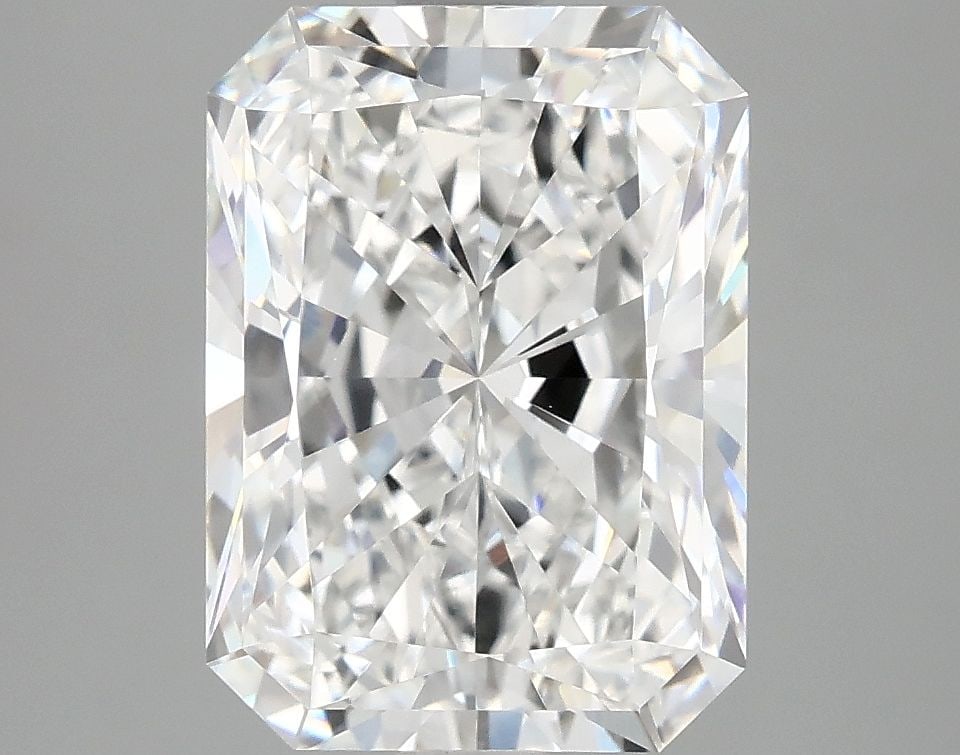 IGI Radiant 3.71ct D VVS2 - Loose Lab Diamond: IGI Radiant 3.71ct D VVS2 - Loose Lab Diamond Item Specifics: Source: This Is A Real Diamond Grown In A Lab Not Mined. Carat: 3.71 Cut: - Color: D Clarity: VVS2 Polish: EX Symmetry: EX Measurements: 1