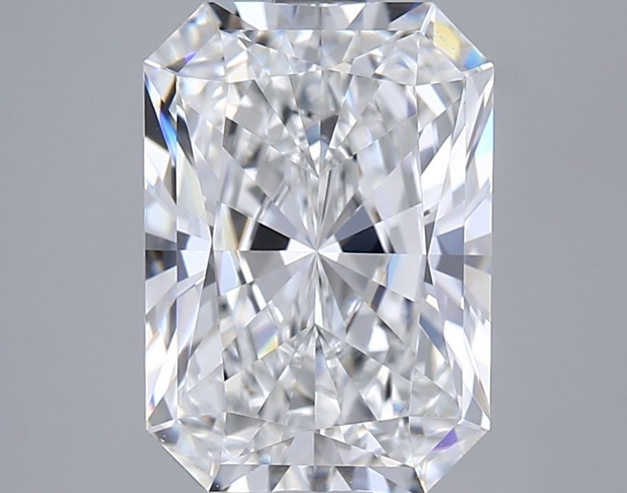 IGI Radiant 2.52ct E VVS1 - Loose Lab Diamond: IGI Radiant 2.52ct E VVS1 - Loose Lab Diamond Item Specifics: Source: This Is A Real Diamond Grown In A Lab Not Mined. Carat: 2.52 Cut: - Color: E Clarity: VVS1 Polish: EX Symmetry: EX Measurements: 9