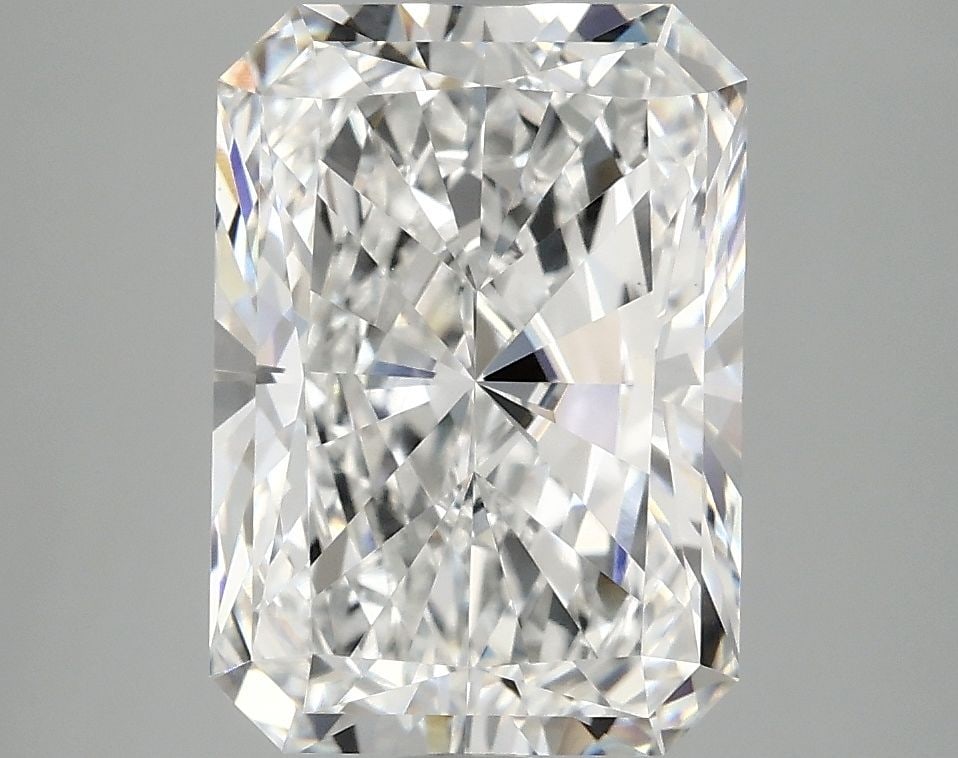 IGI Radiant 4.02ct E VVS2 - Loose Lab Diamond: IGI Radiant 4.02ct E VVS2 - Loose Lab Diamond Item Specifics: Source: This Is A Real Diamond Grown In A Lab Not Mined. Carat: 4.02 Cut: - Color: E Clarity: VVS2 Polish: EX Symmetry: EX Measurements: 1