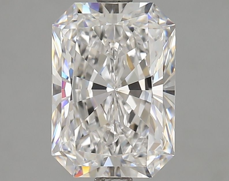 GIA Radiant 2.77ct E IF - Loose Lab Diamond: GIA Radiant 2.77ct E IF - Loose Lab Diamond Item Specifics: Source: This Is A Real Diamond Grown In A Lab Not Mined. Carat: 2.77 Cut: - Color: E Clarity: IF Polish: EX Symmetry: EX Measurements: 9.85L