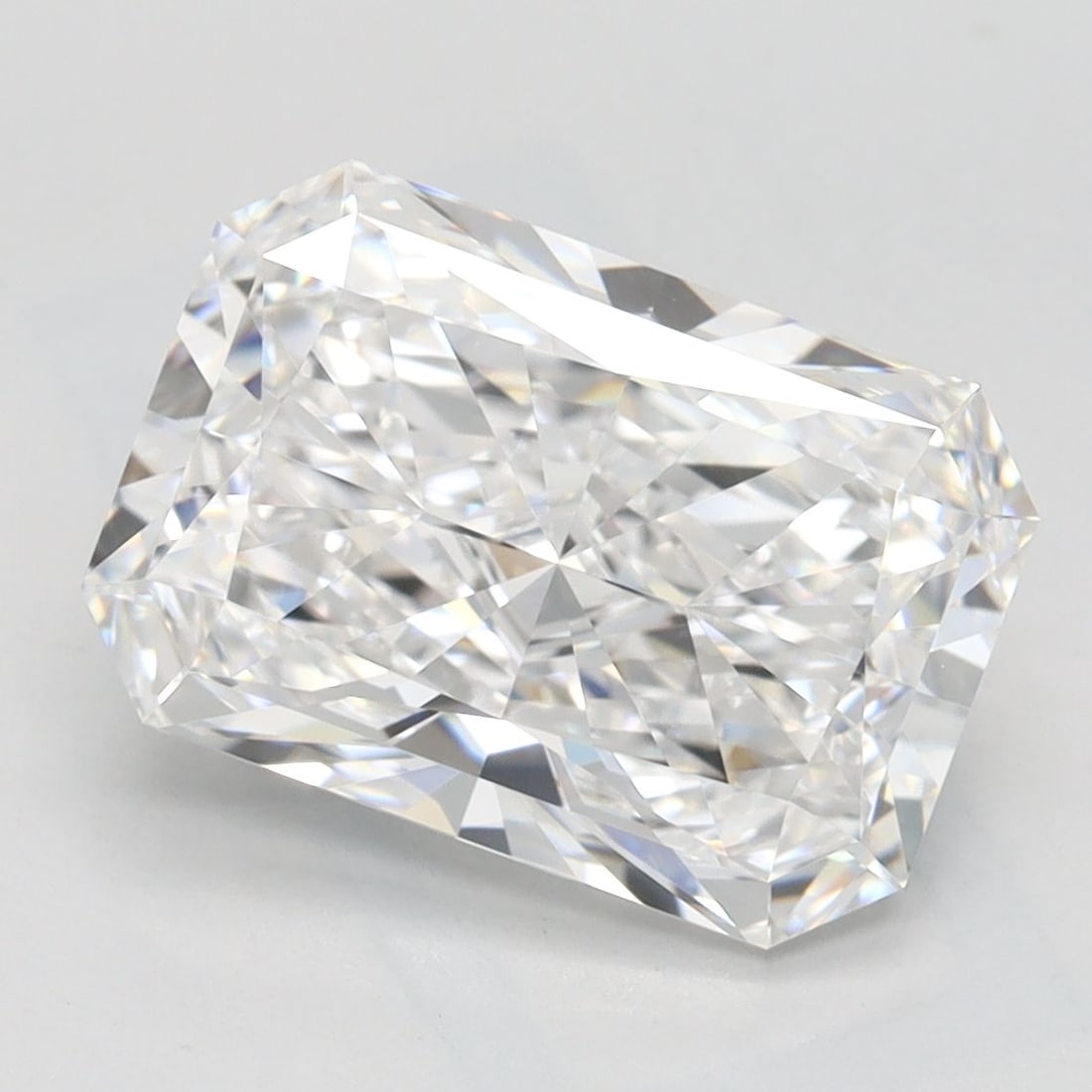 GIA Radiant 3.2ct D VVS1 - Loose Lab Diamond: GIA Radiant 3.2ct D VVS1 - Loose Lab Diamond Item Specifics: Source: This Is A Real Diamond Grown In A Lab Not Mined. Carat: 3.2 Cut: - Color: D Clarity: VVS1 Polish: EX Symmetry: EX Measurements: 10.