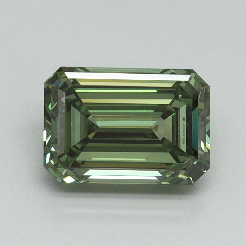 IGI Emerald 1.51ct Fancy Vivid Green VVS2 - Loose Lab Diamond: IGI Emerald 1.51ct Fancy Vivid Green VVS2 - Loose Lab Diamond Item Specifics: Source: This Is A Real Diamond Grown In A Lab Not Mined. Carat: 1.51 Cut: - Color: Fancy Vivid Green Clarity: VVS2 Polish: