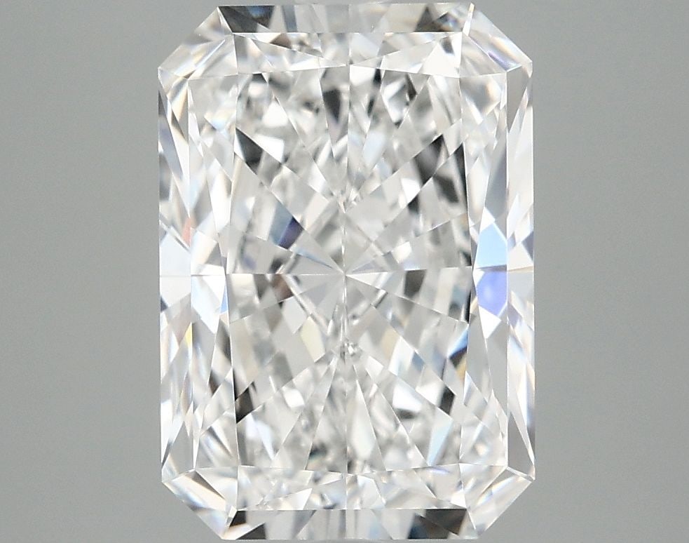 IGI Radiant 3.97ct D VVS2 - Loose Lab Diamond: IGI Radiant 3.97ct D VVS2 - Loose Lab Diamond Item Specifics: Source: This Is A Real Diamond Grown In A Lab Not Mined. Carat: 3.97 Cut: - Color: D Clarity: VVS2 Polish: EX Symmetry: EX Measurements: 1