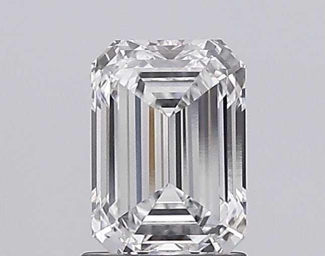 IGI Emerald 1.54ct E VVS1 - Loose Lab Diamond: IGI Emerald 1.54ct E VVS1 - Loose Lab Diamond Item Specifics: Source: This Is A Real Diamond Grown In A Lab Not Mined. Carat: 1.54 Cut: - Color: E Clarity: VVS1 Polish: EX Symmetry: EX Measurements: 7