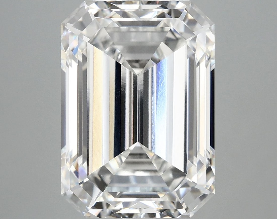 IGI Emerald 8.49ct E VVS2 - Loose Lab Diamond: IGI Emerald 8.49ct E VVS2 - Loose Lab Diamond Item Specifics: Source: This Is A Real Diamond Grown In A Lab Not Mined. Carat: 8.49 Cut: - Color: E Clarity: VVS2 Polish: EX Symmetry: EX Measurements: 1