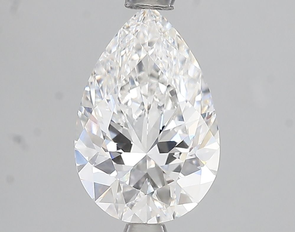 IGI Pear 2.01ct E VVS1 - Loose Lab Diamond: IGI Pear 2.01ct E VVS1 - Loose Lab Diamond Item Specifics: Source: This Is A Real Diamond Grown In A Lab Not Mined. Carat: 2.01 Cut: - Color: E Clarity: VVS1 Polish: EX Symmetry: EX Measurements: 10.6