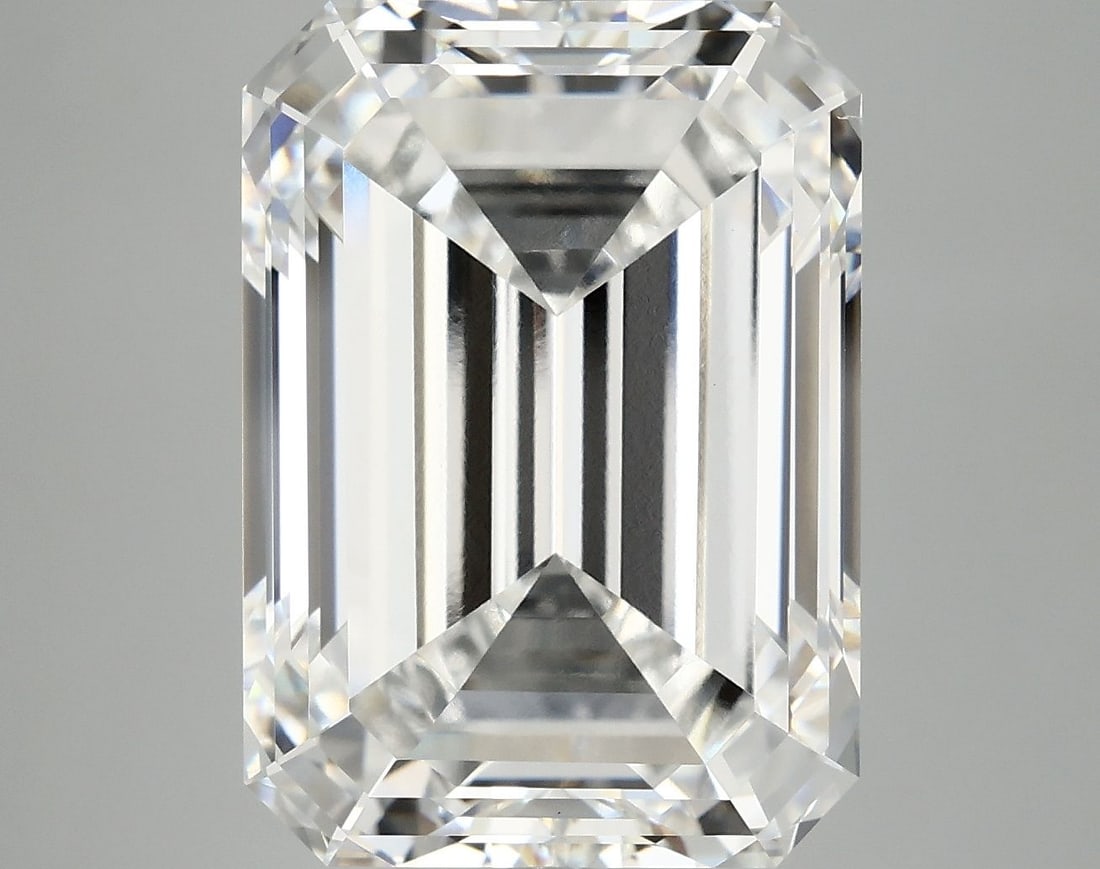 IGI Emerald 12.29ct E VVS2 - Loose Lab Diamond: IGI Emerald 12.29ct E VVS2 - Loose Lab Diamond Item Specifics: Source: This Is A Real Diamond Grown In A Lab Not Mined. Carat: 12.29 Cut: - Color: E Clarity: VVS2 Polish: EX Symmetry: EX Measurements: