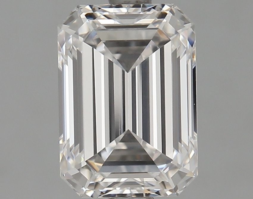 GIA Emerald 1.81ct E VVS2 - Loose Lab Diamond: GIA Emerald 1.81ct E VVS2 - Loose Lab Diamond Item Specifics: Source: This Is A Real Diamond Grown In A Lab Not Mined. Carat: 1.81 Cut: - Color: E Clarity: VVS2 Polish: EX Symmetry: VG Measurements: 8