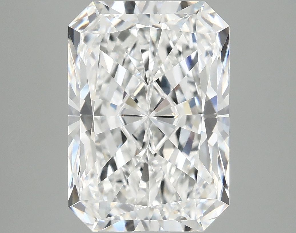 IGI Radiant 4.05ct E VVS2 - Loose Lab Diamond: IGI Radiant 4.05ct E VVS2 - Loose Lab Diamond Item Specifics: Source: This Is A Real Diamond Grown In A Lab Not Mined. Carat: 4.05 Cut: - Color: E Clarity: VVS2 Polish: EX Symmetry: EX Measurements: 1