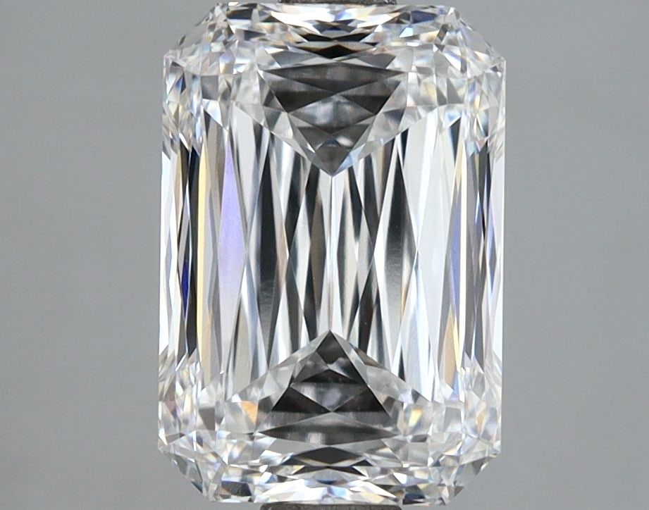 IGI Radiant 3.02ct D VVS1 - Loose Lab Diamond: IGI Radiant 3.02ct D VVS1 - Loose Lab Diamond Item Specifics: Source: This Is A Real Diamond Grown In A Lab Not Mined. Carat: 3.02 Cut: - Color: D Clarity: VVS1 Polish: EX Symmetry: EX Measurements: 9