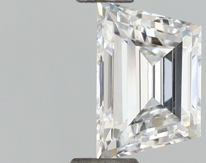 IGI Trapezoid 0.63ct E VVS2 - Loose Lab Diamond (1 of 1)