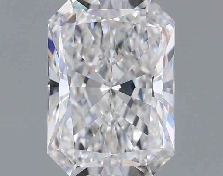IGI Radiant 1.1ct D VVS2 - Loose Lab Diamond: IGI Radiant 1.1ct D VVS2 - Loose Lab Diamond Item Specifics: Source: This Is A Real Diamond Grown In A Lab Not Mined. Carat: 1.1 Cut: - Color: D Clarity: VVS2 Polish: EX Symmetry: EX Measurements: 7.3
