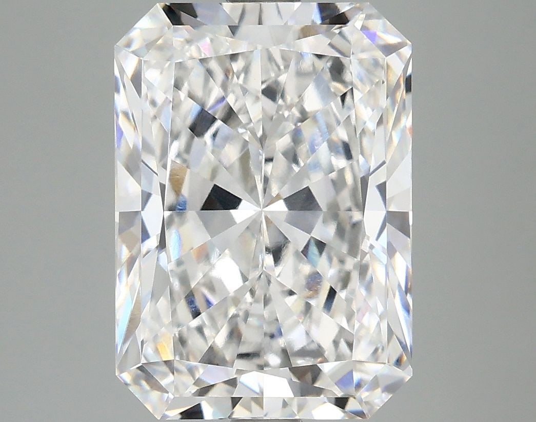 IGI Radiant 5.08ct D VVS2 - Loose Lab Diamond: IGI Radiant 5.08ct D VVS2 - Loose Lab Diamond Item Specifics: Source: This Is A Real Diamond Grown In A Lab Not Mined. Carat: 5.08 Cut: - Color: D Clarity: VVS2 Polish: EX Symmetry: EX Measurements: 1