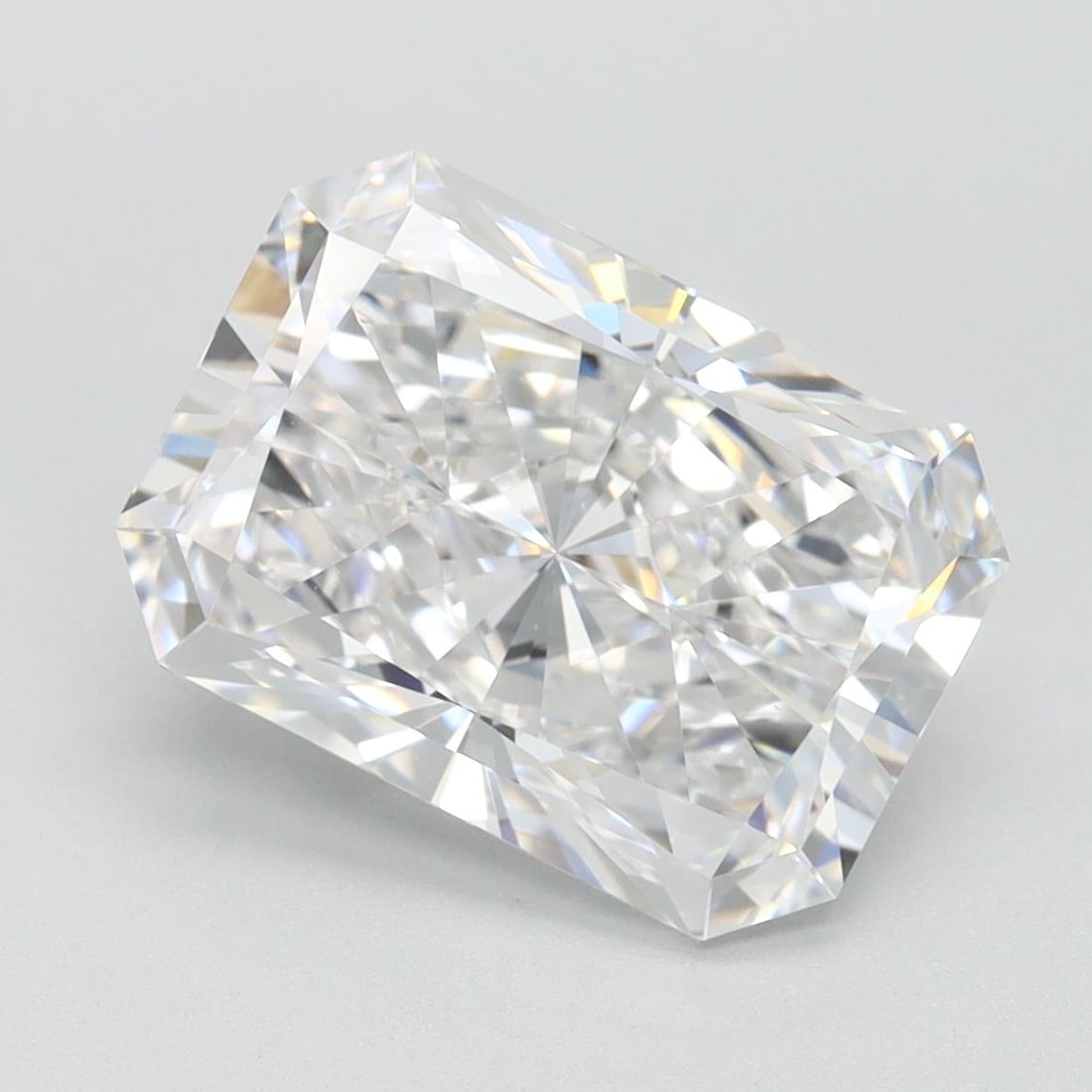 IGI Radiant 3.29ct D IF - Loose Lab Diamond: IGI Radiant 3.29ct D IF - Loose Lab Diamond Item Specifics: Source: This Is A Real Diamond Grown In A Lab Not Mined. Carat: 3.29 Cut: - Color: D Clarity: IF Polish: EX Symmetry: EX Measurements: 10.4L